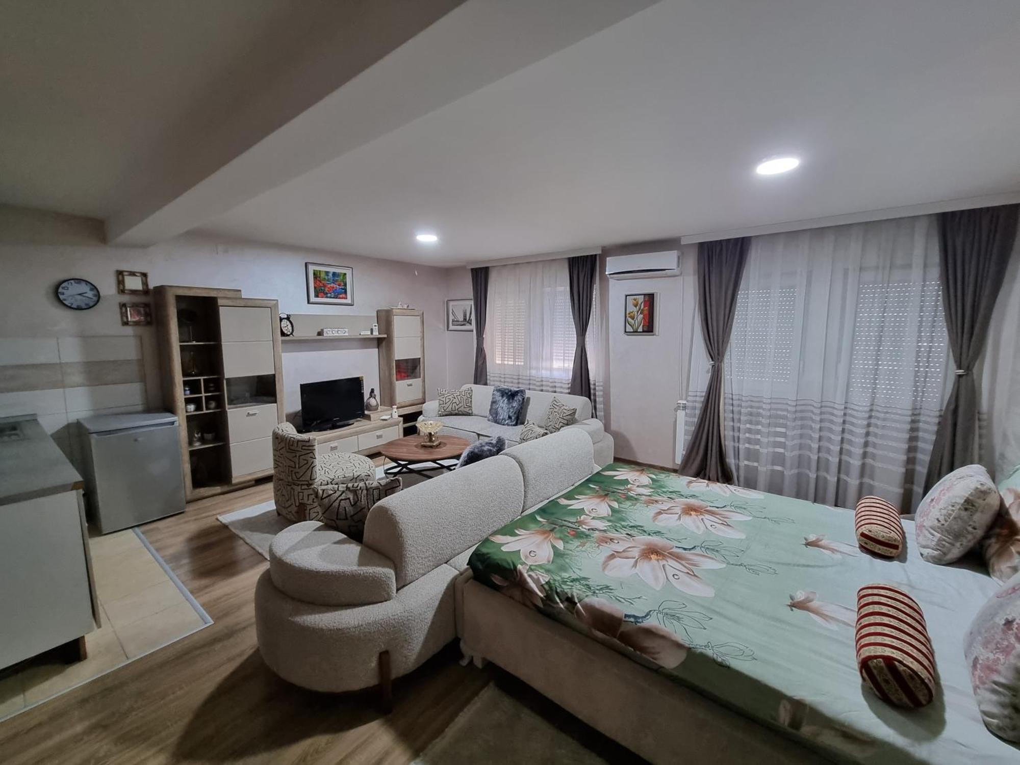 Avio Apartmani 2018 Novi Pazar Esterno foto
